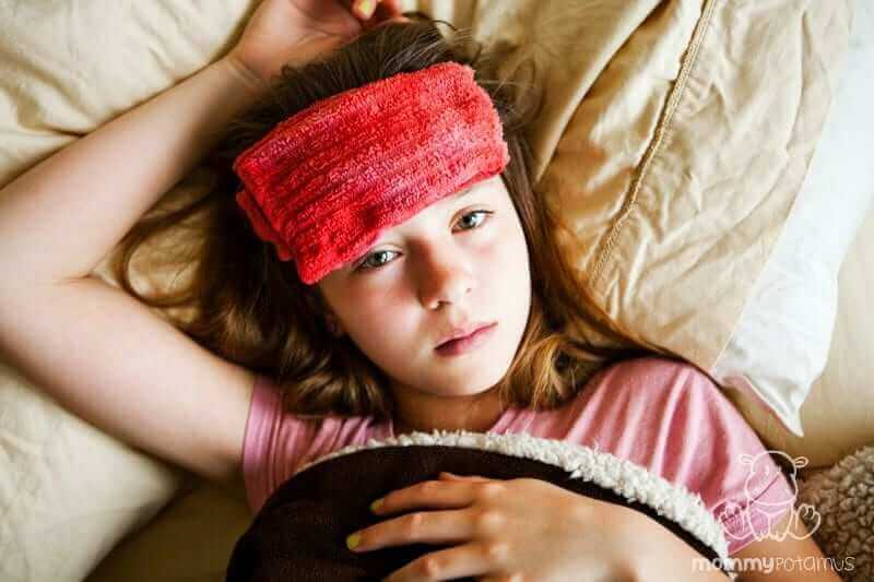 how to treat a fever naturally