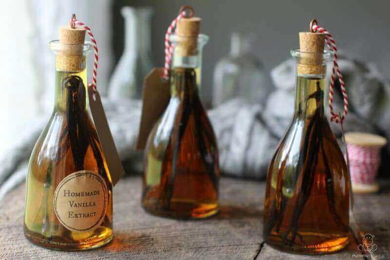 DIY Homemade Vanilla Extract