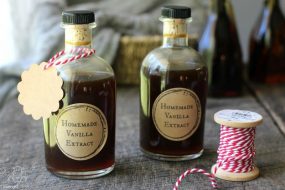 How To Make Vanilla Extract (Traditional & Instant Pot Instructions)