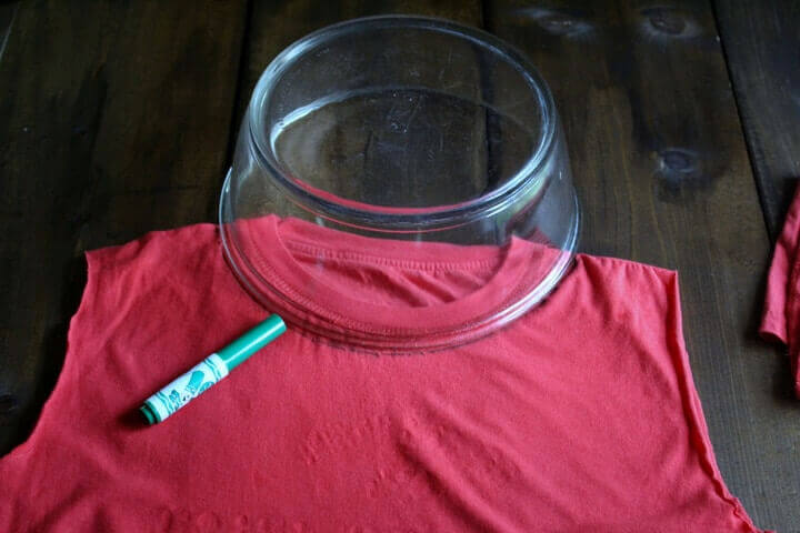 Simple DIY Cricut Dust Cover - Upcycle old T-Shirts - Katherine