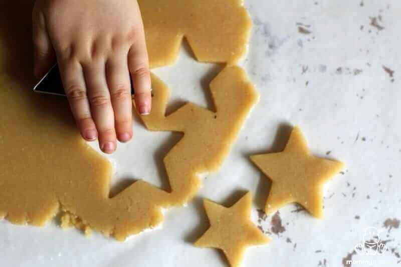 gluten-free-sugar-cookie-recipe-cutout