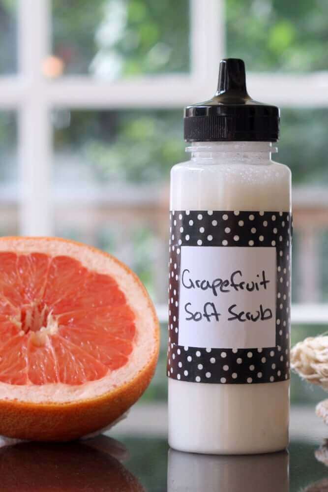 Homemade Grapefruit Soft Scrub Recipe - Gently wipes away grime just as well as store brands!