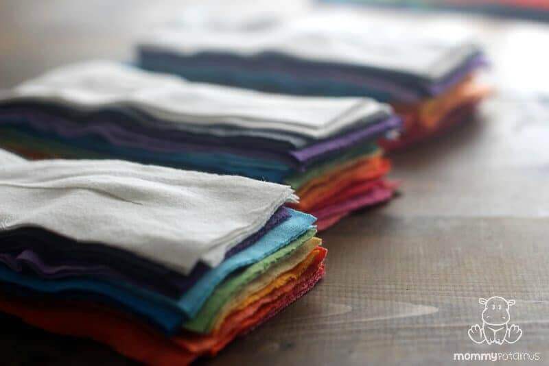 Make your own potholder loops with old T-shirts***Tutorial