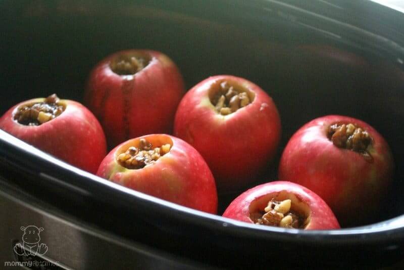 baked-apples-recipe-slow-cooker