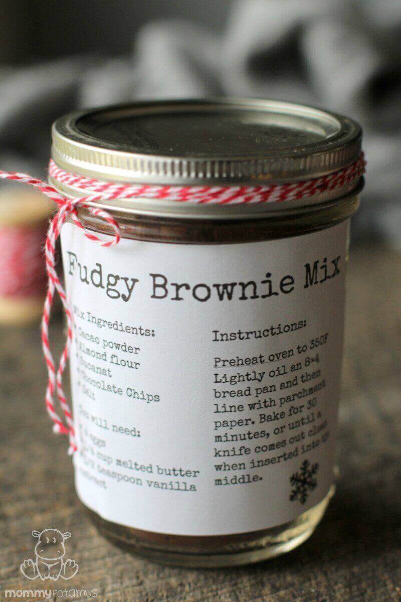 Mason Jar Brownie Mix Gift Idea ( Paleo and Gluten-Free) - Super quick and easy!