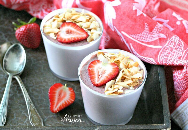 Whole30 Strawberry Chia Seed Pudding - Mad About Food