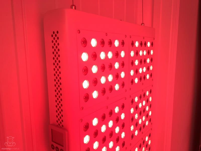 red light therapy in nursery