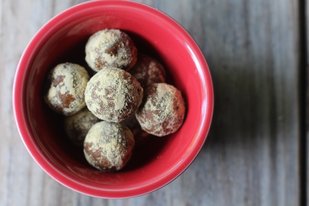 gingersnap maca pastilles