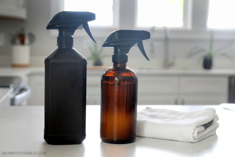 hydrogen peroxide and vinegar disinfectant cleaner