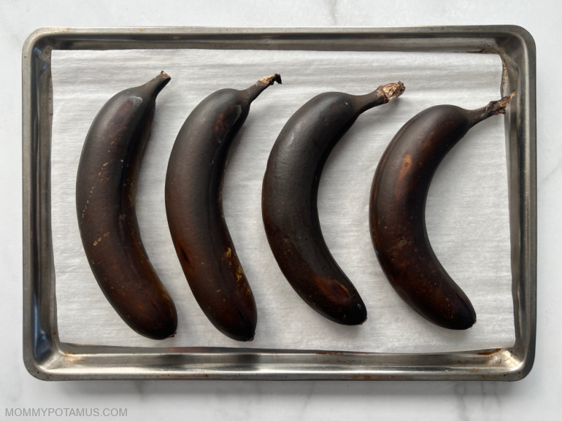 Ripened bananas on baking sheet