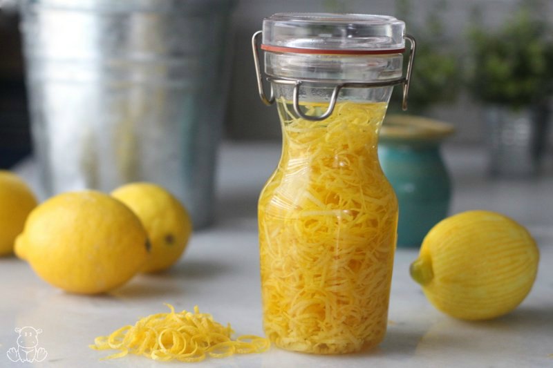 How To Make Lemon Extract With Lemon Peel And Vodka