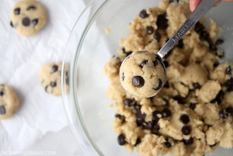 healthy chocolate chip cookies